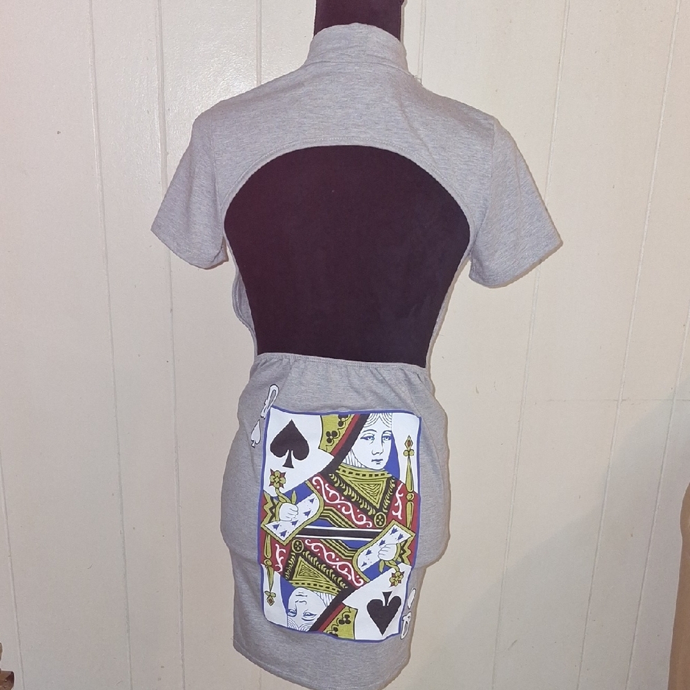 Gray Backless Dress with Spade Design
